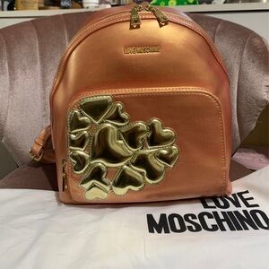 Love moschino bagpack